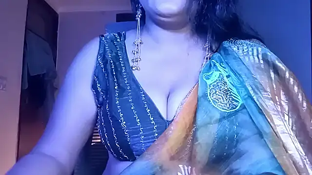 horny milf couple online show from June 2026 06:27:02 PM
