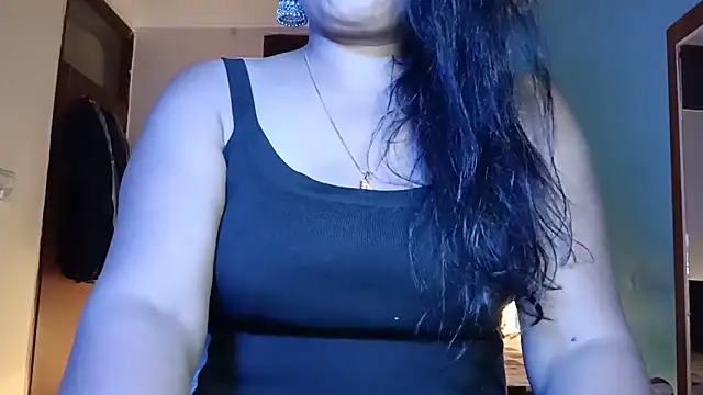 horny milf couple online show from July 2026 03:23:01 AM