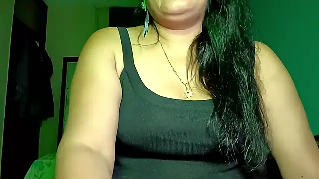 horny milf couple online show from May 2026 06:39:02 PM