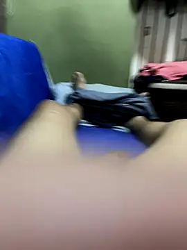 Snapshot of atreusfilho chatting on November 2025 05:44:01 AM atreusfilho online show from November 2025 05:44:01 AM