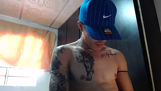 imsammytop online show from April 2026 01:39:02 PM