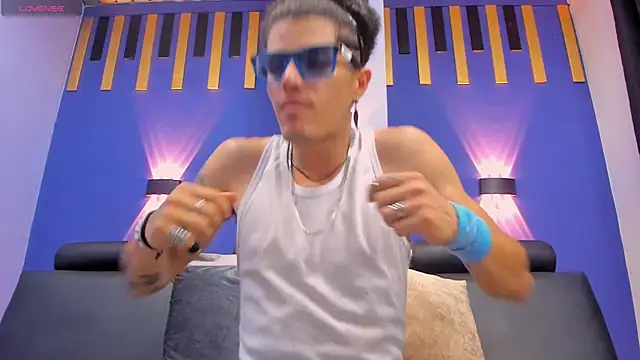 imsammytop online show from October 2025 11:20:01 AM