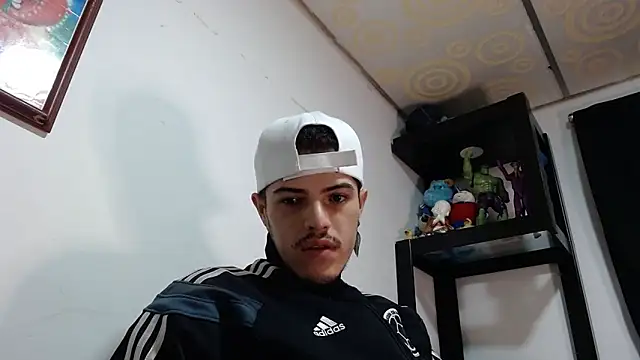 imsammytop online show from November 2025 10:18:02 AM