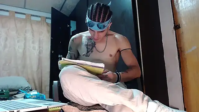 imsammytop online show from March 2026 10:43:01 PM