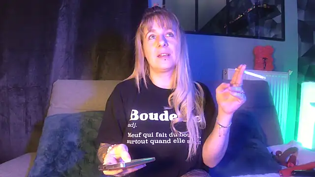 Delichieuse5 online show from February 2025 08:41:02 PM