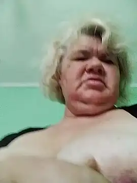 LusiyaGold5 online show from November 2025 07:34:02 AM