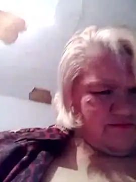 LusiyaGold5 online show from October 2025 05:23:02 PM