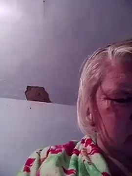 LusiyaGold5 online show from October 2025 08:38:01 PM