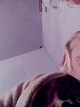 LusiyaGold5 online show from November 2025 08:31:02 PM