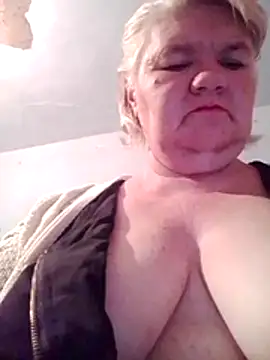 LusiyaGold5 online show from October 2025 07:02:02 PM