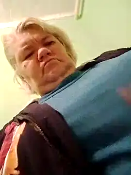 LusiyaGold5 online show from October 2025 10:00:01 PM