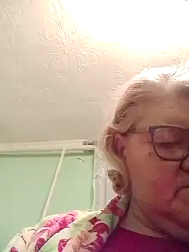 LusiyaGold5 online show from January 2026 02:28:02 AM