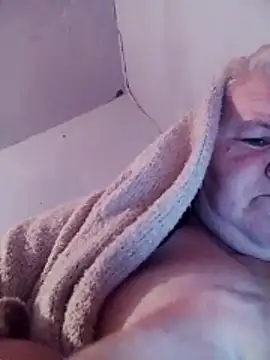 LusiyaGold5 online show from November 2025 09:19:01 PM