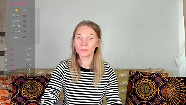 Snapshot of Amalia_Mio chatting on October 2025 08:04:02 AM Amalia Mio online show from October 2025 08:04:02 AM