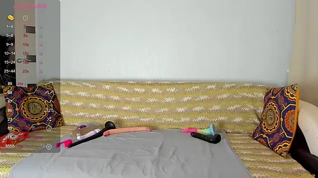 Amalia Mio online show from January 2026 08:43:02 AM