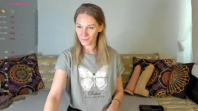 Snapshot of Amalia_Mio chatting on October 2025 08:02:02 AM Amalia Mio online show from October 2025 08:02:02 AM