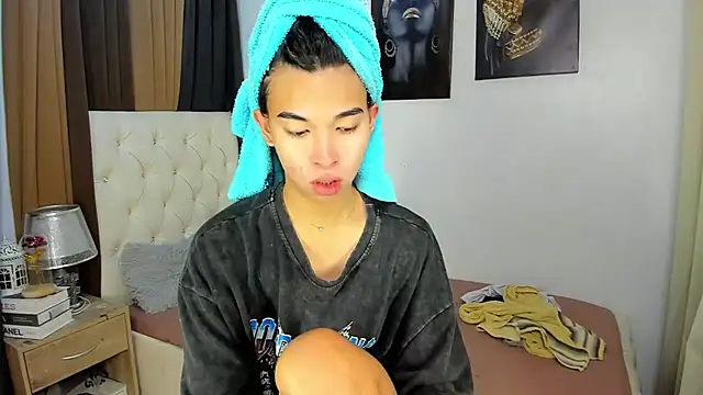 Yourdreamgoddess online show from November 2025 03:59:01 PM