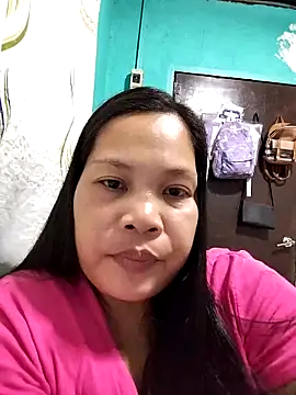 Snapshot of shyhotpinay_32 chatting on October 2025 01:23:01 PM shyhotpinay 32 online show from October 2025 01:23:01 PM