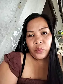 Snapshot of shyhotpinay_32 chatting on November 2025 01:16:01 AM shyhotpinay 32 online show from November 2025 01:16:01 AM