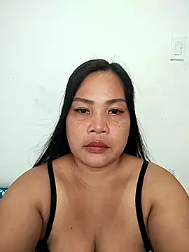 Snapshot of shyhotpinay_32 chatting on January 2026 01:31:01 AM shyhotpinay 32 online show from January 2026 01:31:01 AM