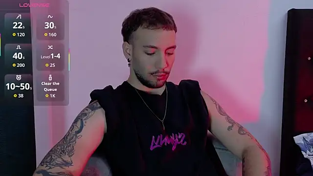angel kyrozz online show from May 2026 06:11:01 PM