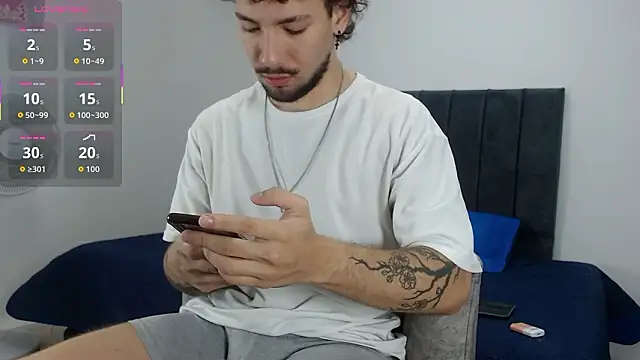 angel kyrozz online show from February 2026 07:03:02 PM