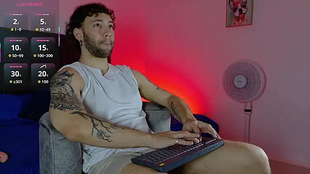 angel kyrozz online show from March 2026 06:37:02 PM