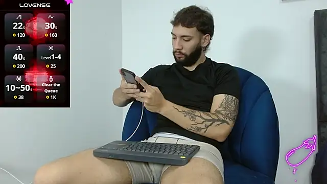 angel kyrozz online show from November 2025 07:13:02 PM