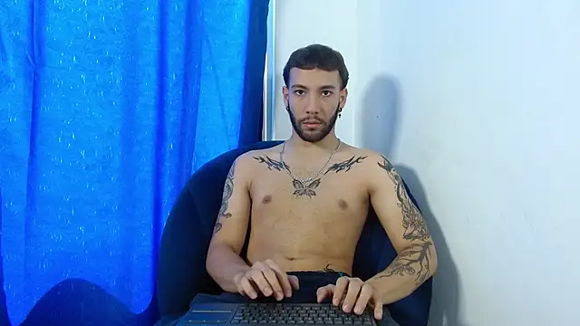 angel kyrozz online show from October 2025 07:11:02 PM