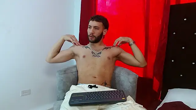 angel kyrozz online show from October 2025 07:26:02 PM