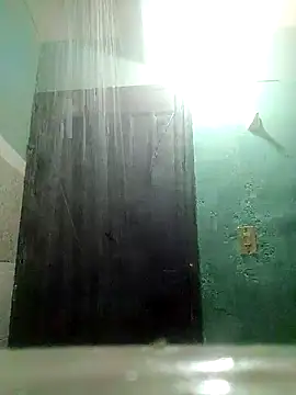 laaaloo online show from November 2025 04:22:01 PM