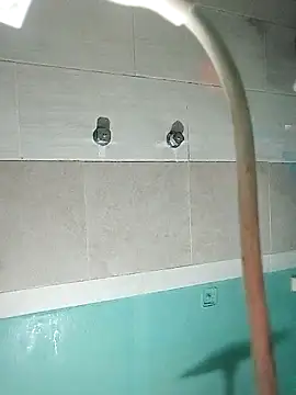 laaaloo online show from April 2026 06:25:02 PM