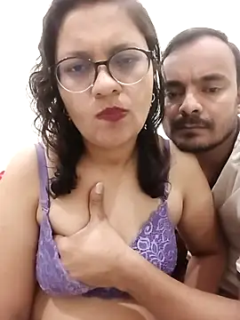 Couple hardfucking online show from November 2025 08:41:01 AM