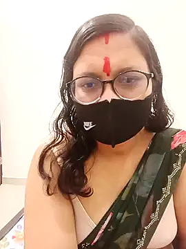 Couple hardfucking online show from November 2025 07:20:01 AM