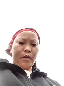 Snapshot of sumaybae chatting on October 2025 09:06:02 AM sumaybae online show from October 2025 09:06:02 AM