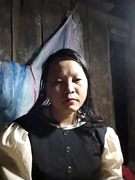 Snapshot of sumaybae chatting on December 2025 05:45:01 PM sumaybae online show from December 2025 05:45:01 PM