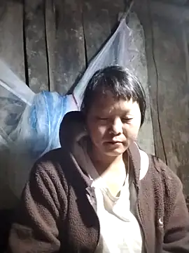 Snapshot of sumaybae chatting on December 2025 08:19:01 PM sumaybae online show from December 2025 08:19:01 PM