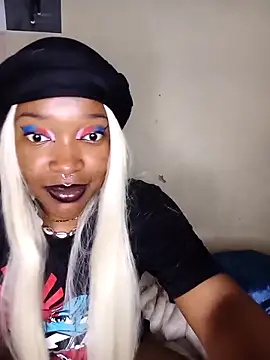 FreakieKay online show from October 2025 09:34:02 PM