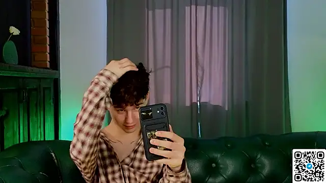 Cute Mike online show from March 2026 03:42:01 AM