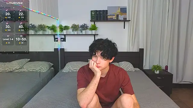 Cute Mike online show from November 2025 07:03:01 PM