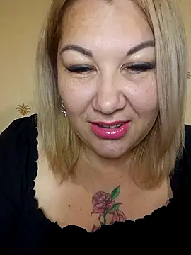 Snapshot of Karamelkaxq chatting on October 2025 06:58:02 AM Karamelkaxq online show from October 2025 06:58:02 AM