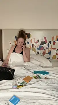 amandatheblondewife online show from February 2026 03:40:01 AM