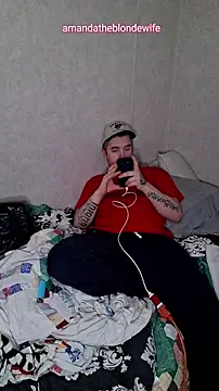 amandatheblondewife online show from April 2026 10:53:01 AM