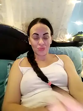 Stefaniyaxq online show from October 2025 08:43:02 PM