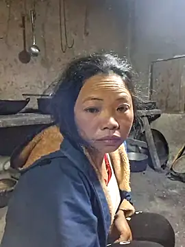 miomio-12 online show from November 2025 09:59:01 PM