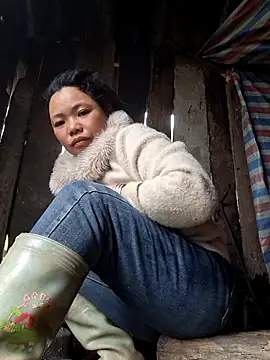 miomio-12 online show from February 2026 04:21:02 AM