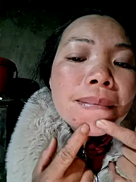 miomio-12 online show from February 2026 03:23:01 PM