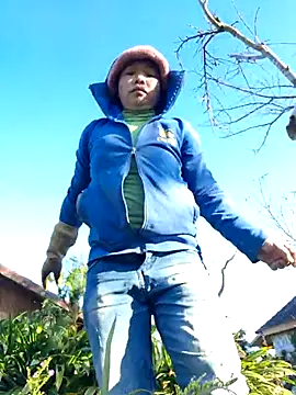 miomio-12 online show from November 2025 12:55:01 AM