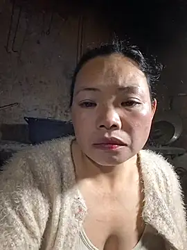 miomio-12 online show from December 2025 01:15:01 PM