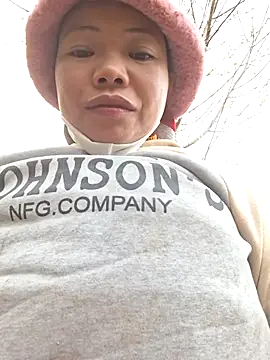 miomio-12 online show from December 2025 01:00:01 AM